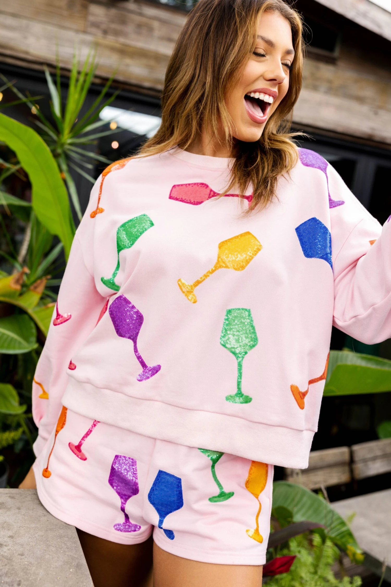 Light Pink Wine Glass Short