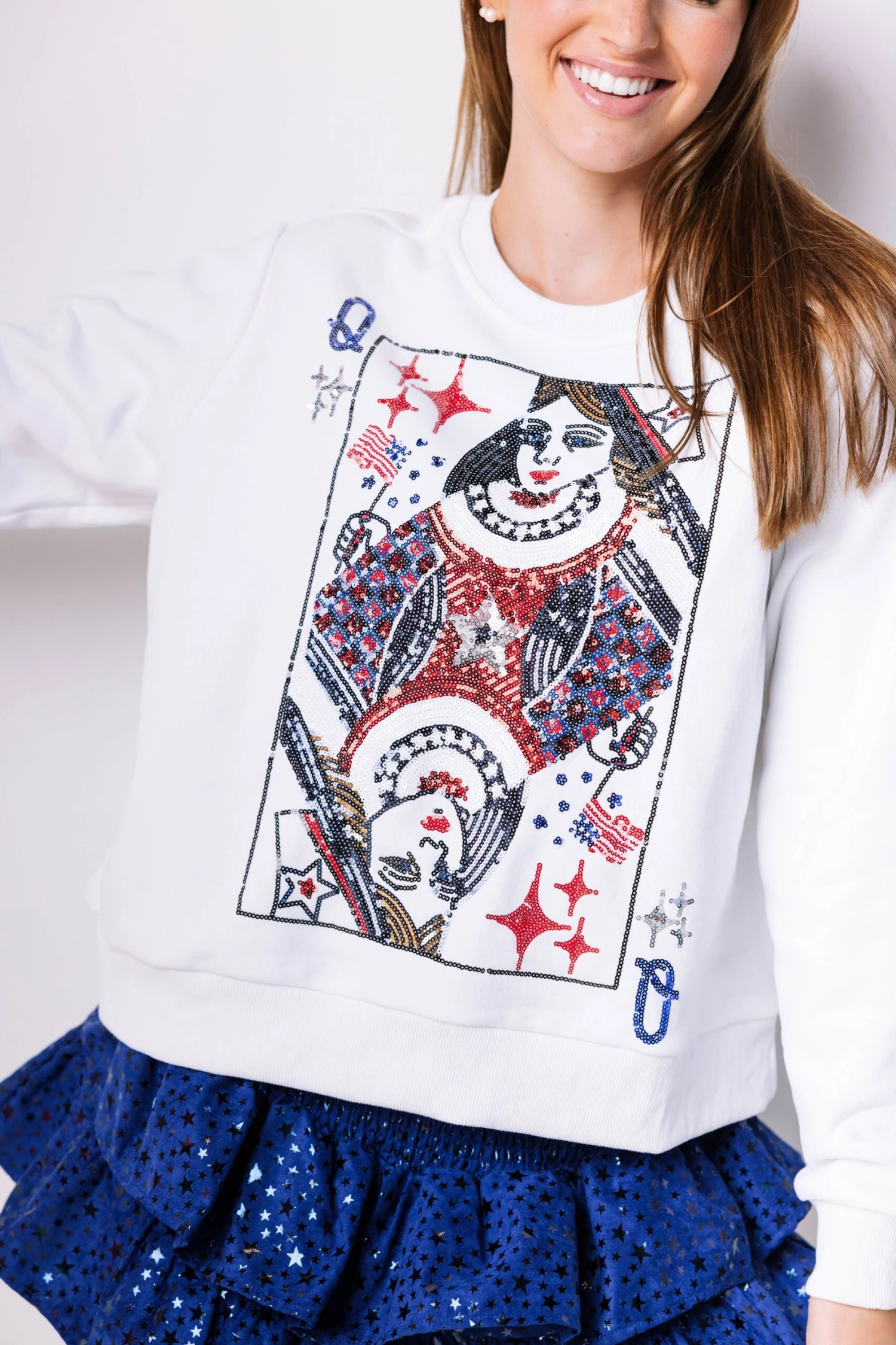 Queen Of Sparkles White USA Queen Card Sweatshirt - Image 2