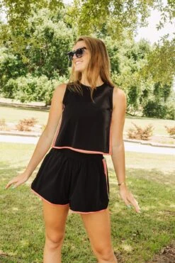 Queen Of Sparkles Black Rainbow Side Active Tank